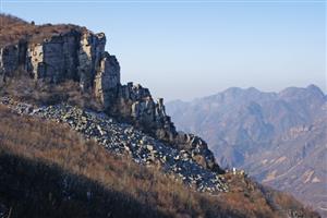 岩石碎裂