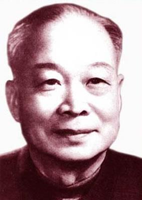 钱三强