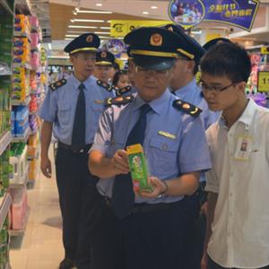 构建诚信体系，促进市场经济健康发展