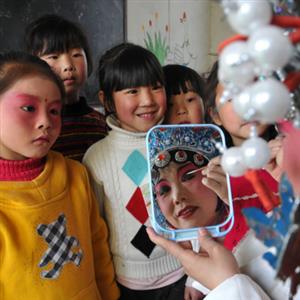 保护国粹——京剧进课堂