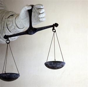 《生活需要法律》课件2