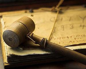 我们与法律同行-1