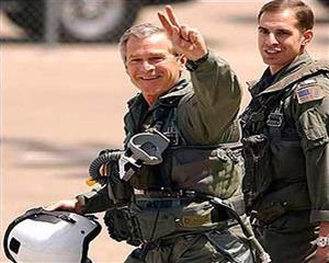 伊拉克战争—布什踌躇满志