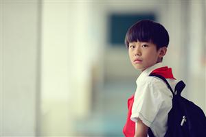 一个少年